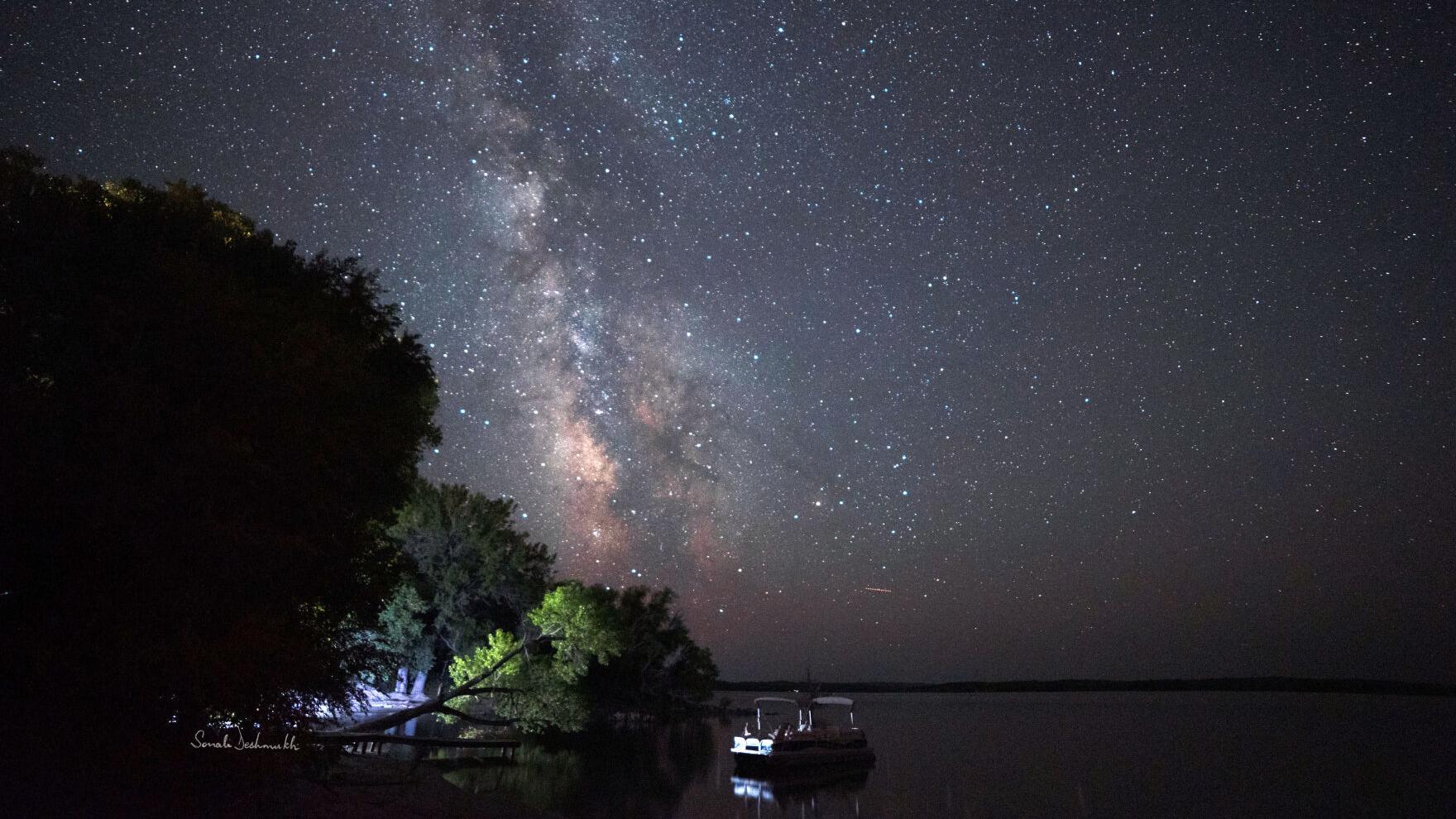 Dark skies, dangling questions greet hundreds at 30th annual Nebraska Star Party